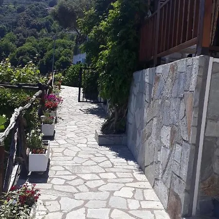 About View Agios Ioannis Papa Nero Ferienhaus Agios Ioannis (Thessaly)